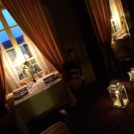 La Foresteria Del Castello - Wellness Hotel In Dimora Storica CastellʼAlfero Стая снимка